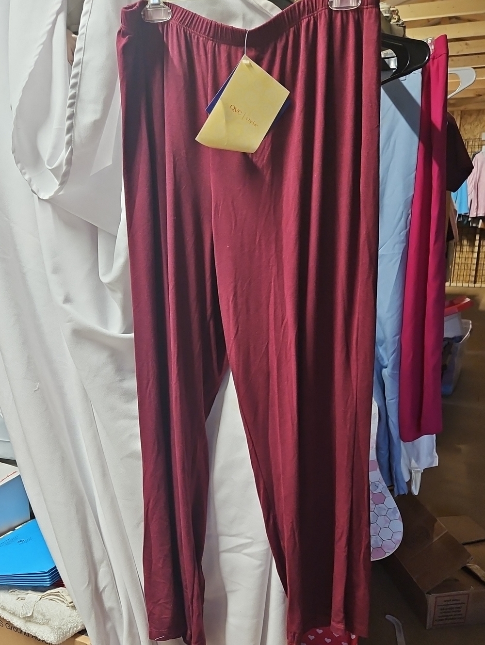 NW-1 Women’s Burgundy Pull-On Wide-Leg Pants